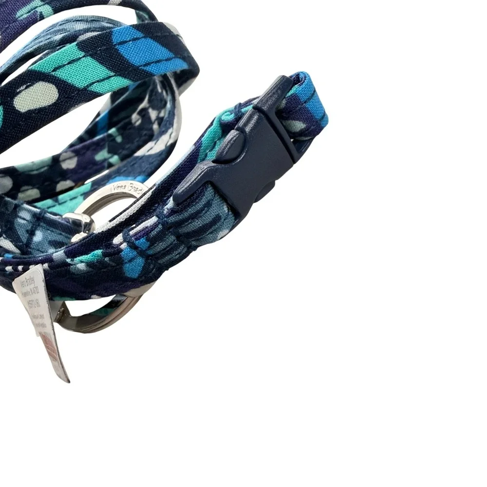 Vera Bradley Breakaway Lanyard Blue Island Medallion Floral Keychain Ocean Gift